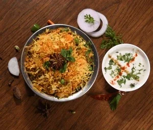 Veg Biryani (16oz)